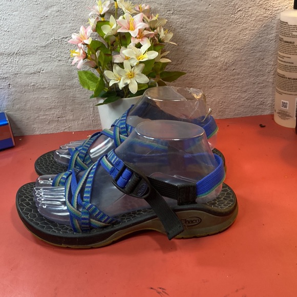 Chaco sandals SZ 8 - Picture 4 of 6